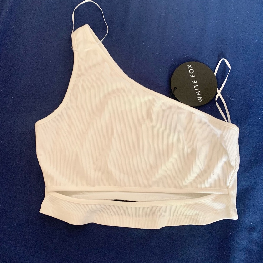 White Fox First Love Crop Top ✨